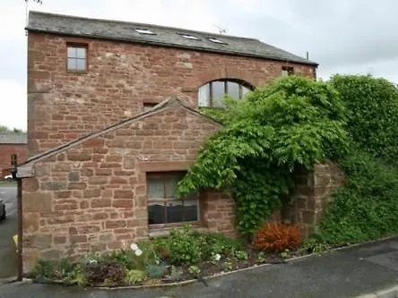 Stevens Barn, * Long Marton